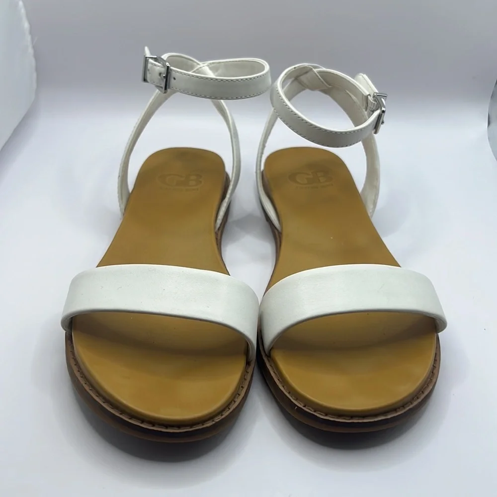 Gianni Bini White and Tan Sandals